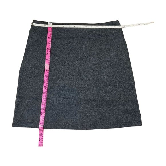 Athleta Tennis Skirt Skort with Zipper Pocket Size LT - Picture 4 of 5